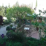 Le Mas, & Piscine, Calme Absolu, Jardin Spacieux *
